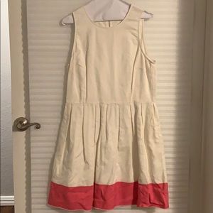 Great summer dress with pockets!!